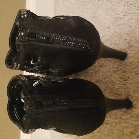 Jessica  Simpson Crystal 6M - Picture 5 of 12